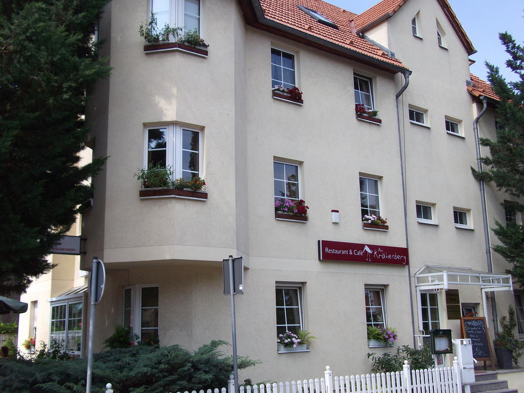 Pension & Cafe Am Kraehenberg Halle  المظهر الخارجي الصورة