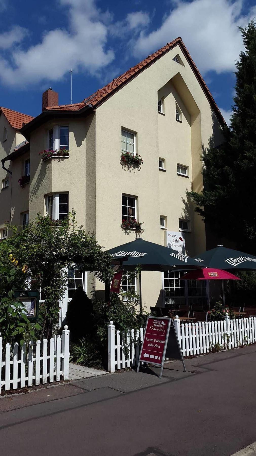 Pension & Cafe Am Kraehenberg Halle  المظهر الخارجي الصورة