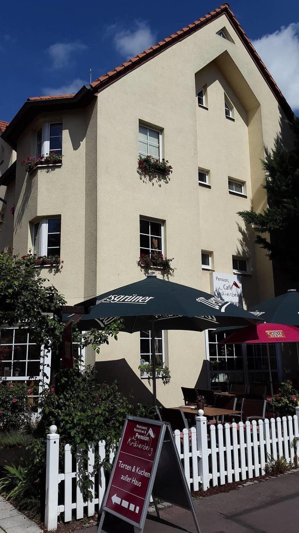 Pension & Cafe Am Kraehenberg Halle  المظهر الخارجي الصورة